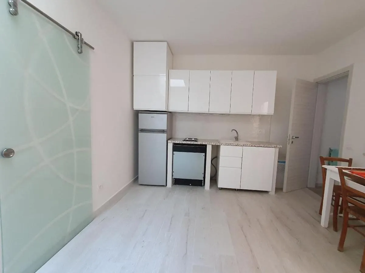 Follonica Apartment 0*,