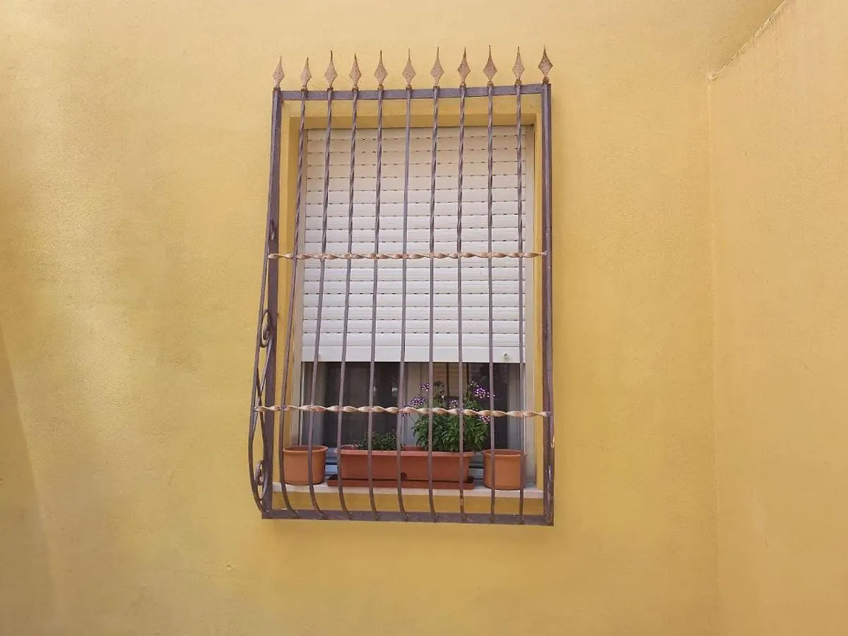 Follonica Apartment